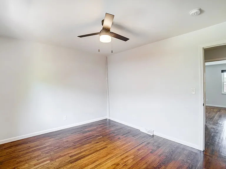 5701 Montgomery Rd #1 — Photo 25