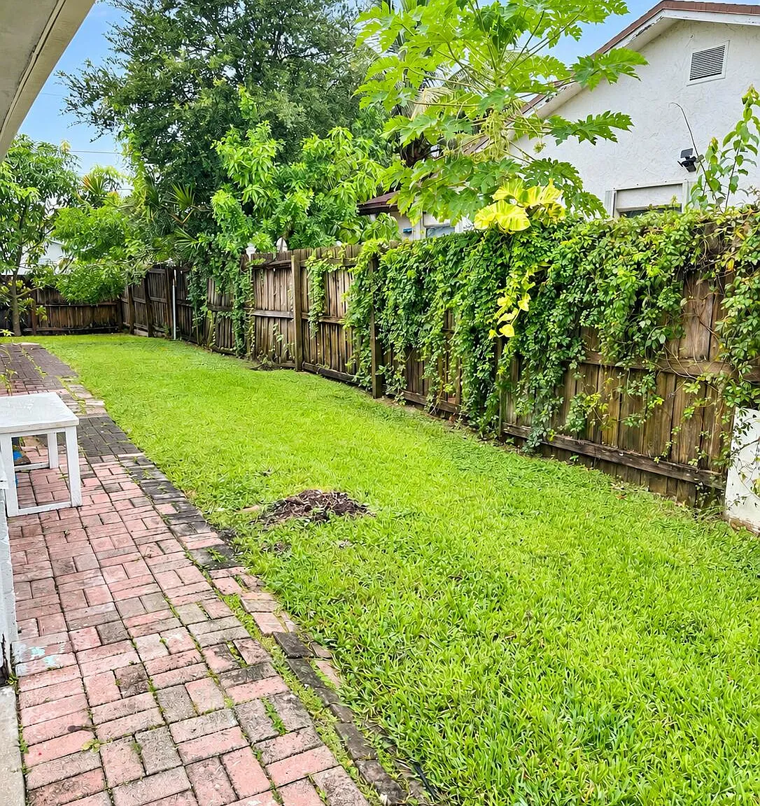 3 bed, 2.0 bath, 1757 sqft, $3,500 — Photo 3