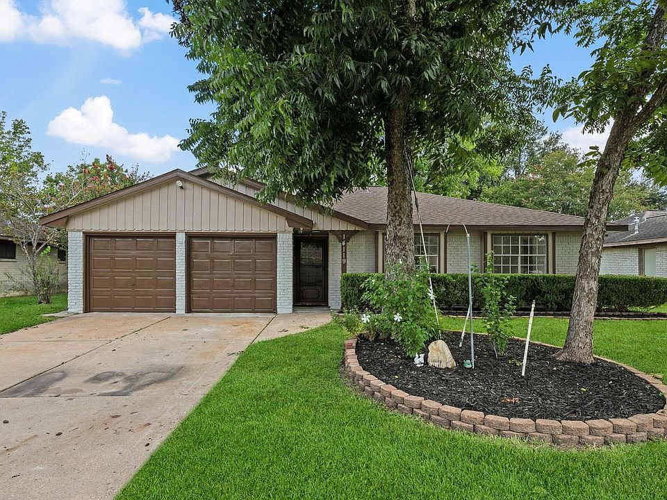 1st image of 14119 Waterville Way