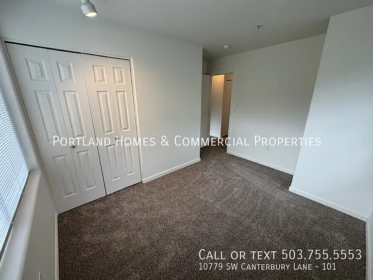 10779 SW Canterbury Ln #101 — Photo 13