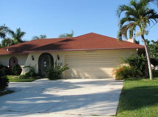 2037 SE 27th Ter, Cape Coral, FL 33904