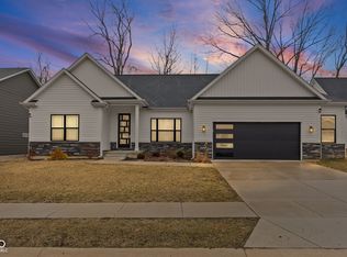 6136 Helmsdale Dr, Lafayette, IN