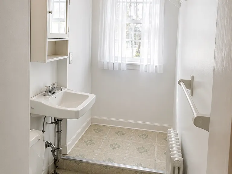 6 Edison Ave #2 — Photo 13