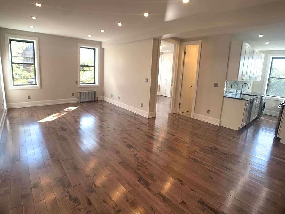 1st image of 1908 Avenue K #3T