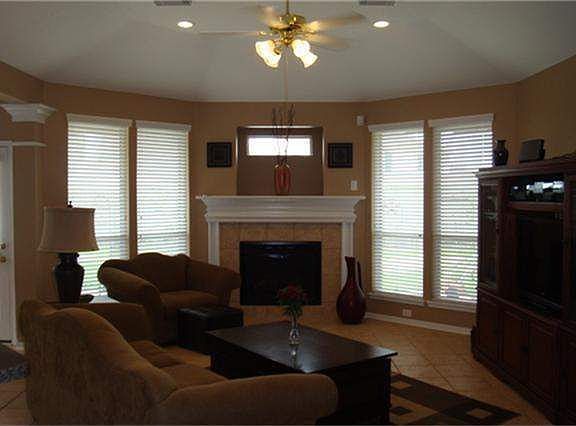 5th image of 2608 Cobble Springs Ln