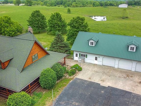 3rd image of 13771 NW Robinhood Ln