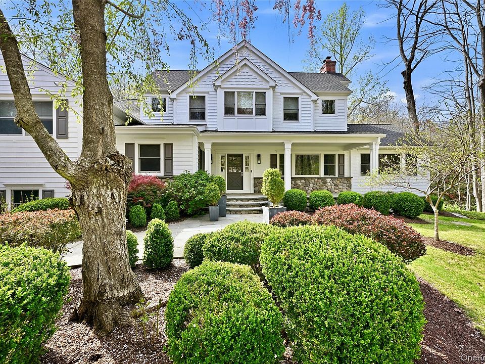 1st image of 11 Thornewood Road