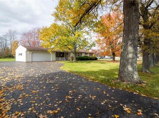 4016 Purdy Rd, Lockport, NY 14094