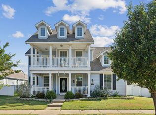 9321 Waterman Dr, Aubrey, TX 76227