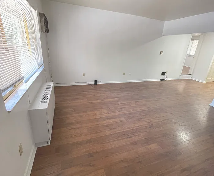 6350 Forward Ave #14 — Photo 101