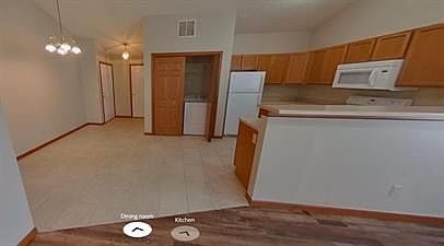 4th image of 3915 Ledyard St