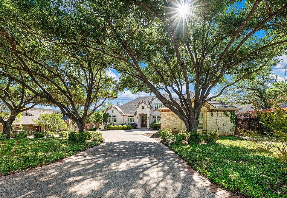 1st image of 4148 Green Oak Dr