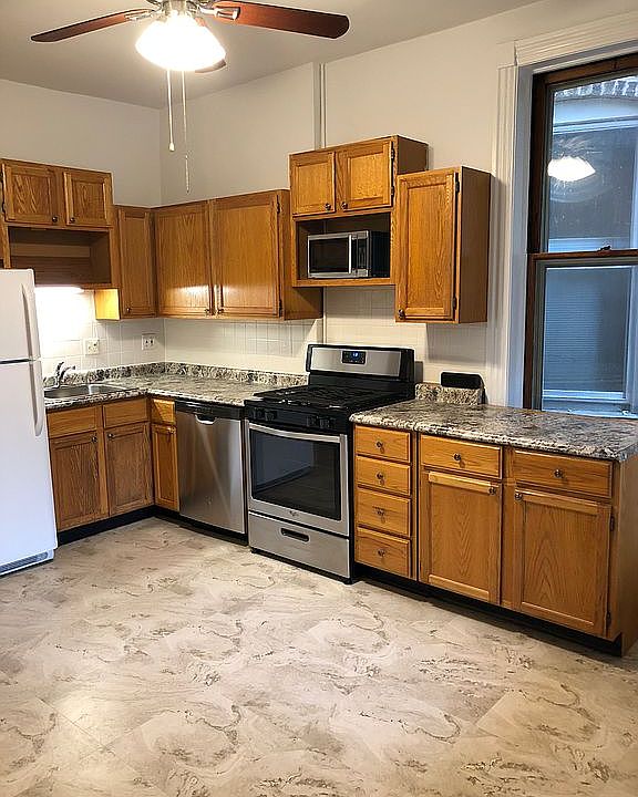 1st image of 2119 W Grace St #1