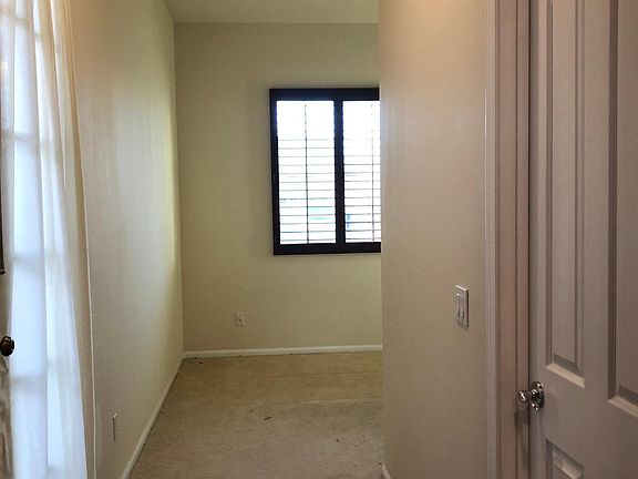 4th image of 11149 Datura Ln
