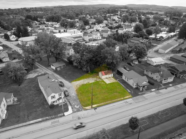 2160 Lincoln Ave, Latrobe, PA 15650