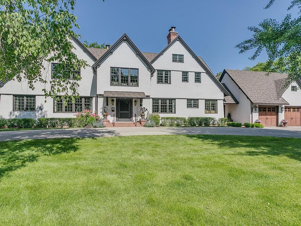 1st image of 220 North PARK AVENUE