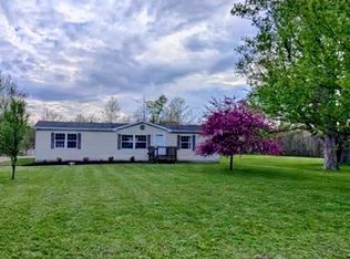 1088 Parkside Dr, Erie, PA 16511