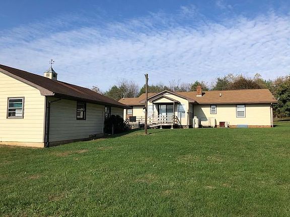 3rd image of 76 Sycamore Valley Dr