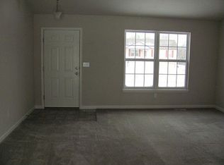 2186 Paige Marie Dr, Warrenton, MO 63383
