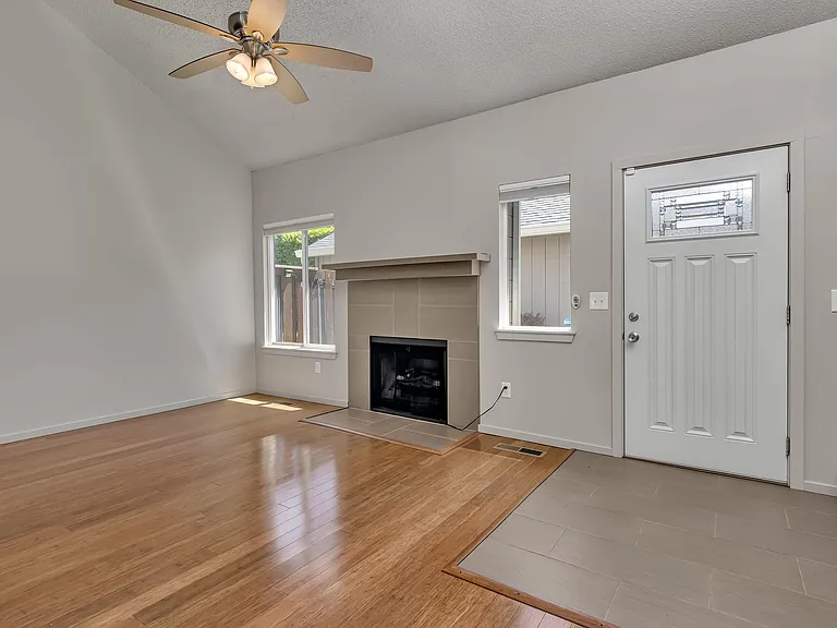 5209 SE 28th Ave — Photo 4