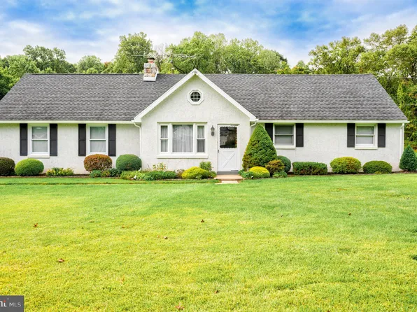 1458 Temple Rd, Pottstown, PA 19465