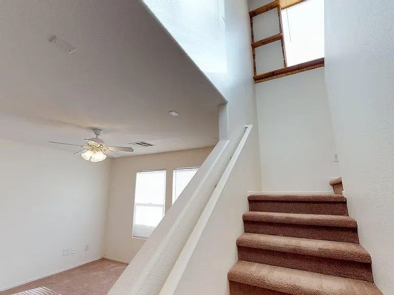 9546 Swiss Stone Ct — Photo 11