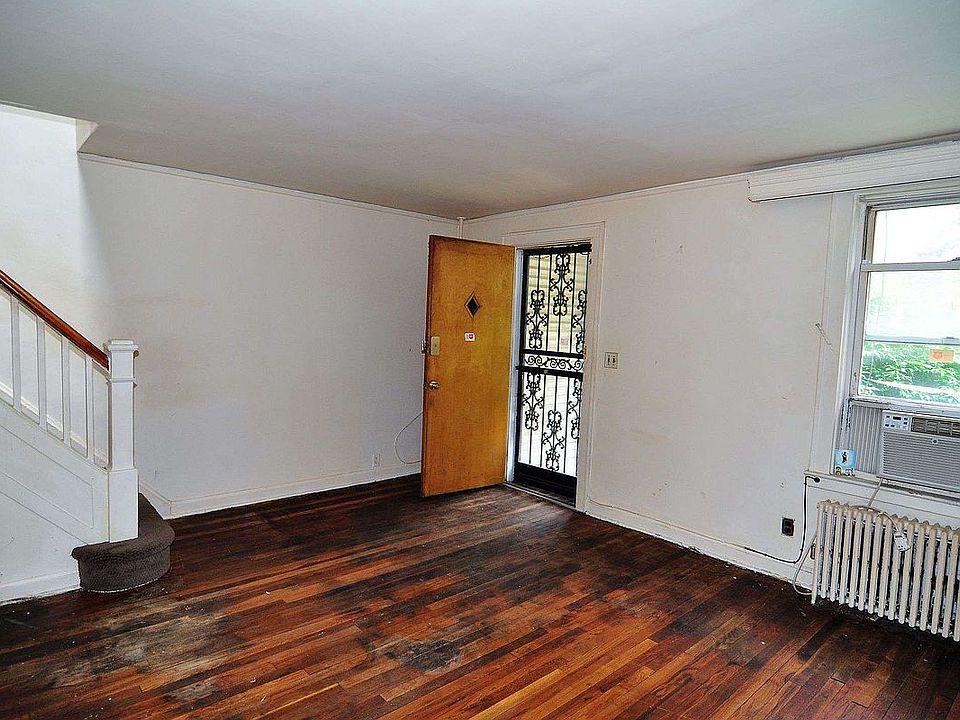 1st image of 39-62 Gosman Ave