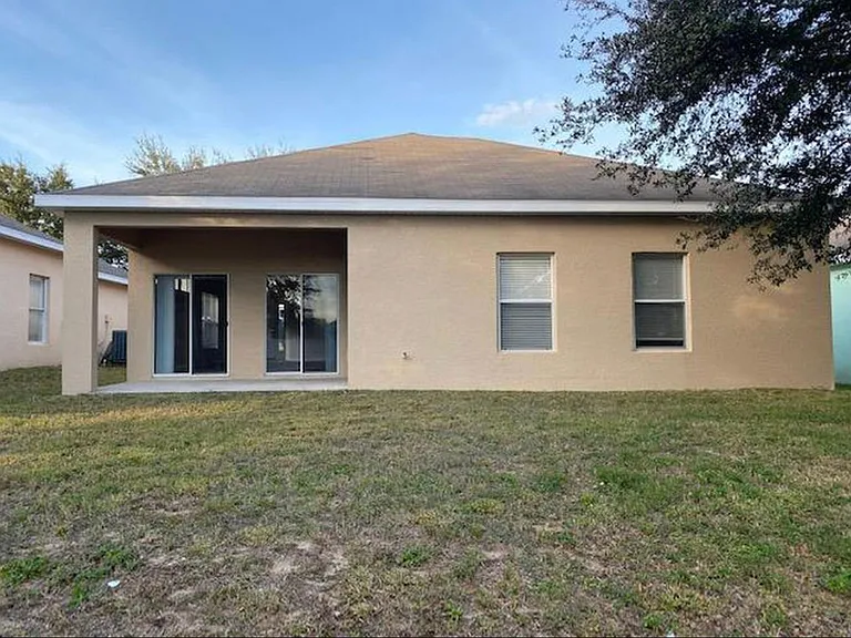 1024 Longville Cir — Photo 12