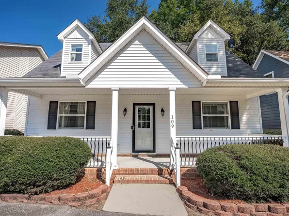109 S Village Rd, Lexington, SC 29072