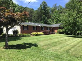 425 Cappy Dr, Knoxville, TN 37920