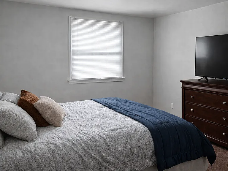 154 Fairgreen Dr #R — Photo 7