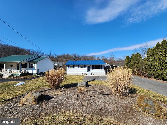 4th image of 106 Painter Hollow Rd