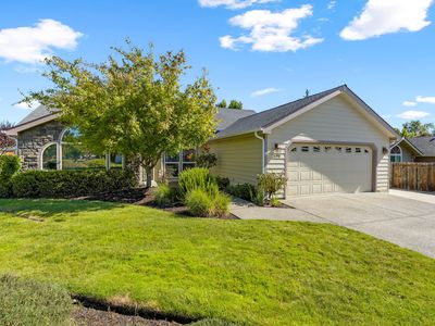 2690 SW Trinity Way, Grants Pass, OR, 97527