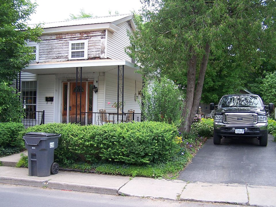 1st image of 59 Ford St