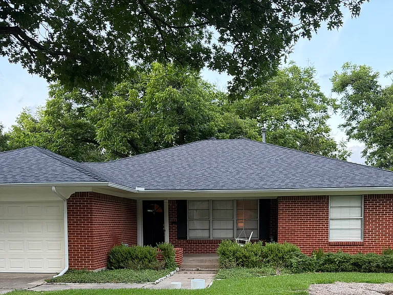 8704 Lockhaven Dr — Photo 1