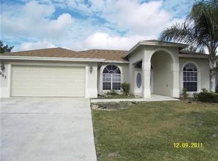 951 SW Jasper Ave, Port Saint Lucie, FL 34953