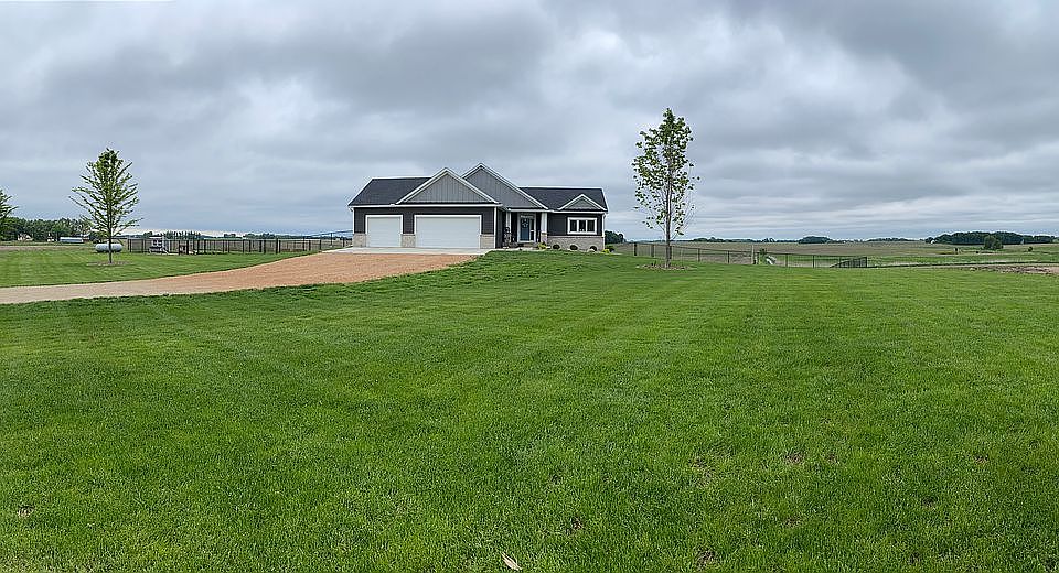 1st image of 30605 201st Ave
