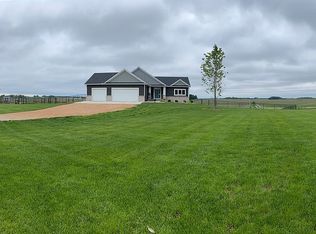 30605 201st Ave, New Prague, MN 56071