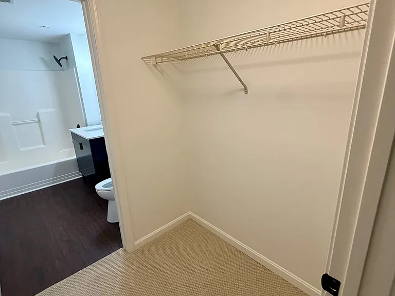 10639 Meeting St #204 — Photo 9