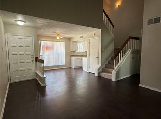 2128 Park Willow Ln APT B, Arlington, TX 76011