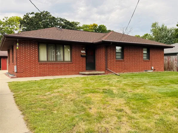 1528 E 34th St, Des Moines, IA 50317