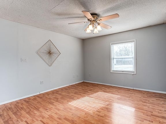 5th image of 6448 Parkview Ave
