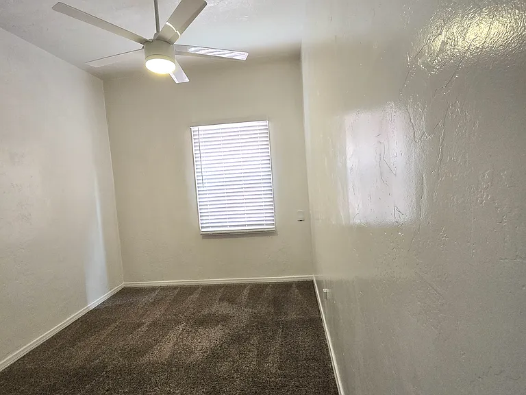 712 Santa Rita Pl #D — Photo 15
