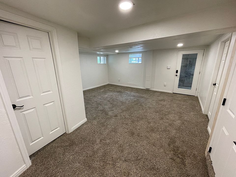 1st image of 2223 E Bengal Blvd