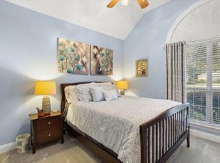 21 Crescent Ridge Dr, Hattiesburg, MS 39402