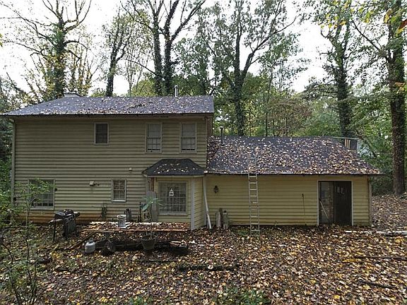 4th image of 4854 Old Farm Ct NE