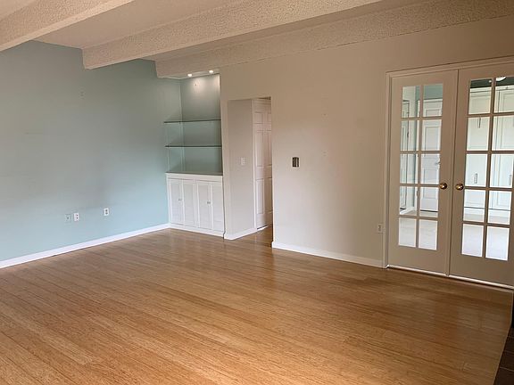 5th image of 551 N Pearl St APT 308
