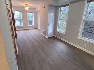 1332 W Erie St APT 3F, Chicago, IL 60642