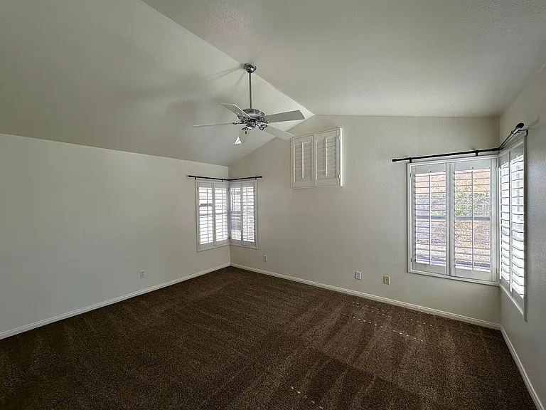 7872 Mount Whitney Cir — Photo 13