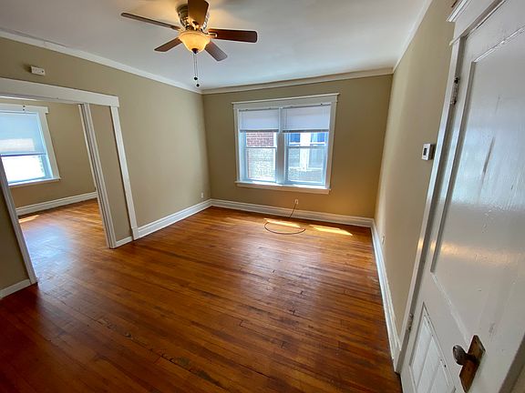 4th image of 907 S Sarah St #1F